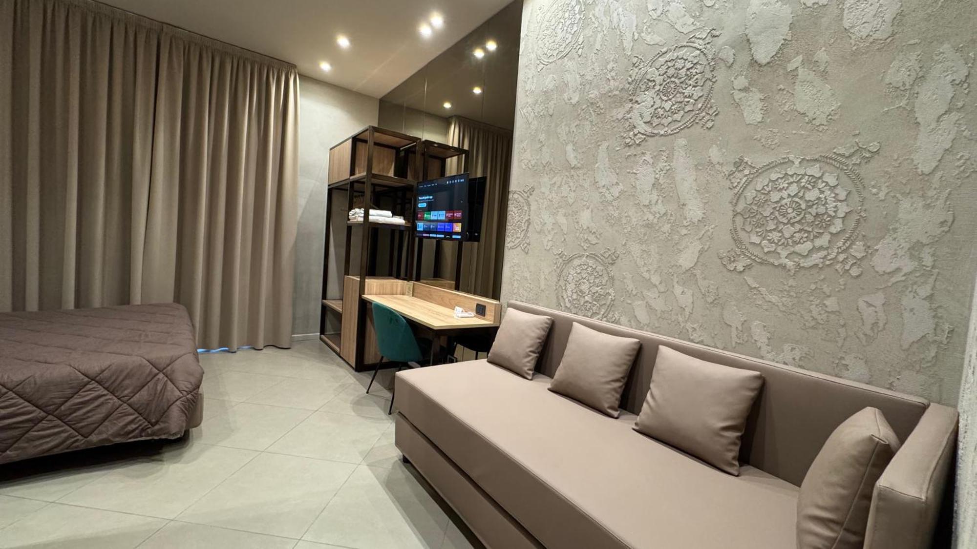 Tropicana Room Caserta Exterior photo